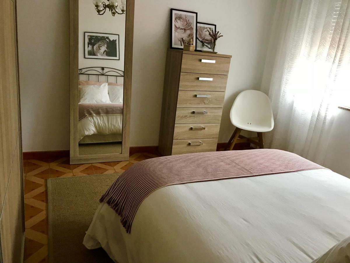 Apartamento Laura Сее Екстериор снимка
